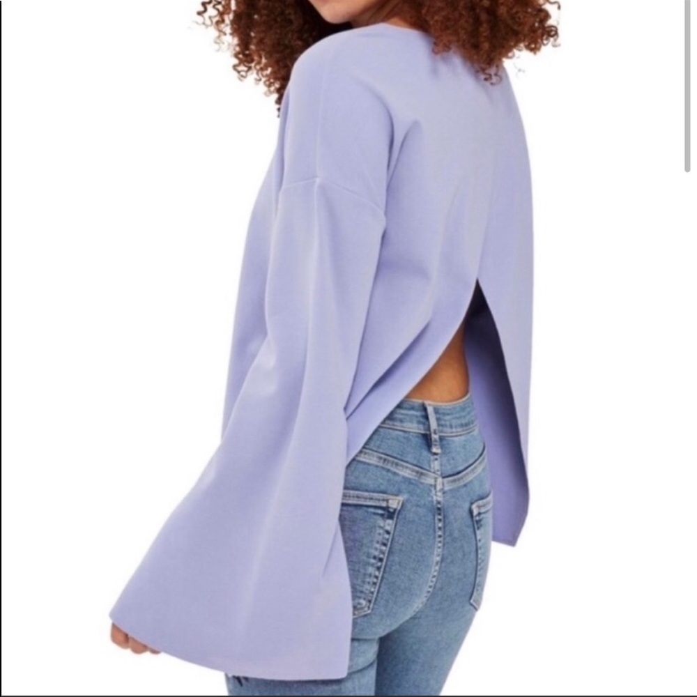 TOPSHOP Nordstrom purchase EUC  Sz 6 open back bell sleeve top.   6-0269